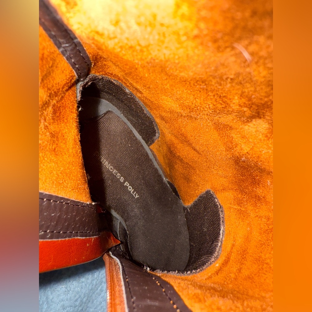 Brown Leather Bag with Logo Detail - Picture 8 of 10